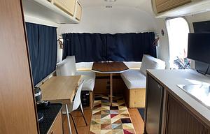 Airstream in 2 colors! Stand out!