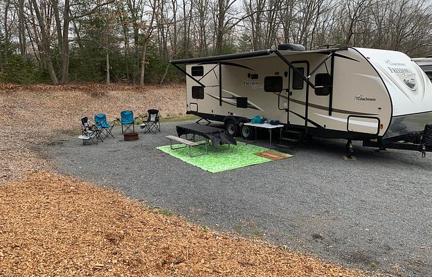 Quad Bunk Pet Friendly Coachmen RV Freedom Express 29SE