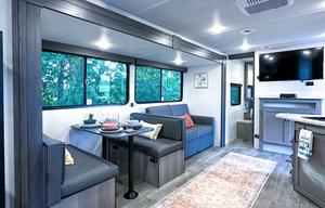 Campfire Cruisers Bunkhouse