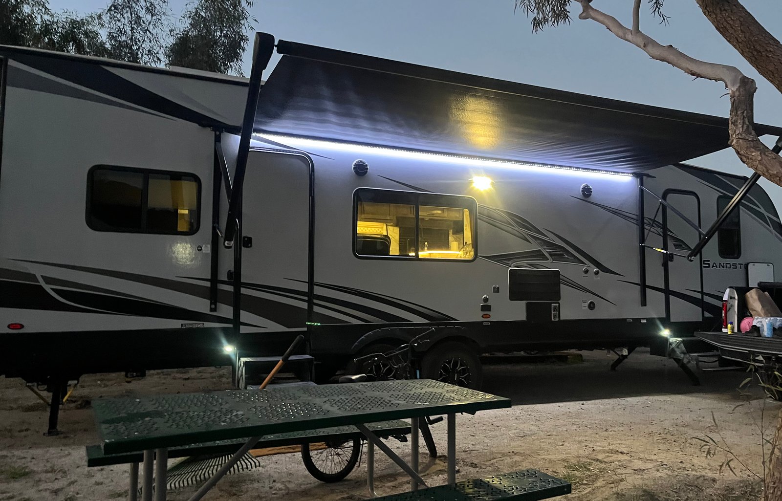 Sandstorm Family Escape, Sleeps 8