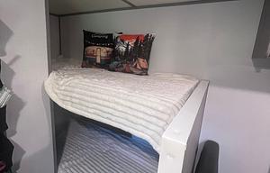2024 Coleman Lantern 17B – Family & Pet Friendly!