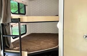 Cozy Cruiser - Grand Design Imagine 2800BH
