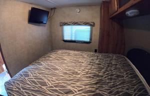 2016 Keystone RV Hideout 27RBWE