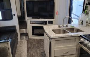 2019 Coachmen RV Chaparral X-Lite 295X RV rental photo 7