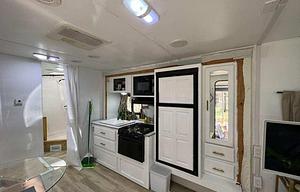Cozy Shabby Chic, w/ Outdoor Ktchn
