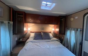 Cozy Home Pet Friendly RV