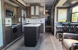2019 Montana High Country Luxury Fifth Wheel