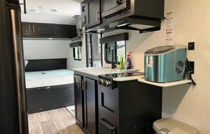 2022 Wolf Pup 16TS Brand New & Pet Friendly!