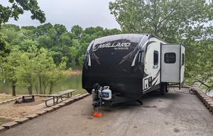 Sequoia: Family Camper with bunk bed - Sleeps 6!