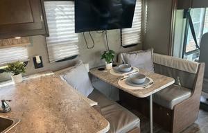 31 foot class A perfect for groups and families