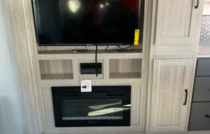2022 Heartland Sundance Ultra Lite 293 RL