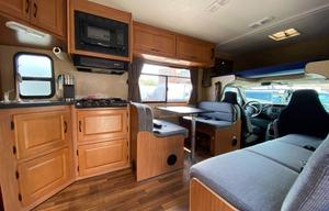 SeaKingH2O 2017 Majestic 28A Kid and Pet friendly