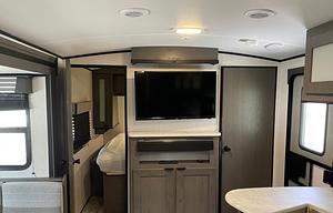 2022 Cruiser MPG 2500BH RV rental photo 7
