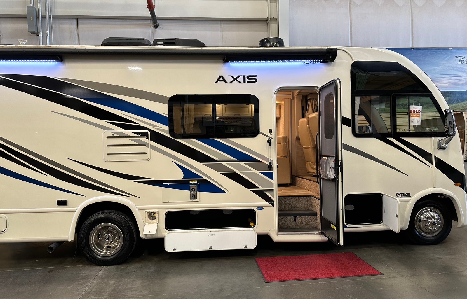 Beyond Easy to Drive 25 Ft Class A