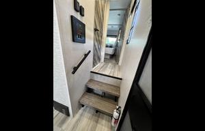 Family Bunkhouse RV w/ Starlink