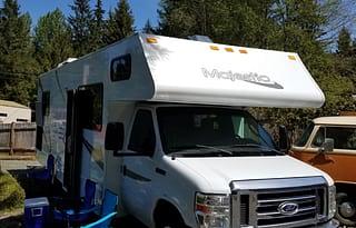 NEW FOR RENT 2015 THOR MAJESTIC