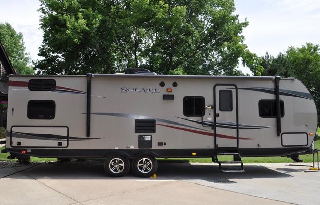 29' 2013 Forest River Solaire Bunkhouse w/Slide out