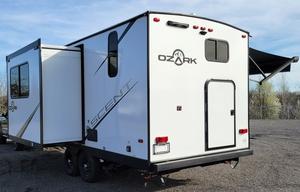 TN Traveler • Easy to Tow • Mini Toy Hauler