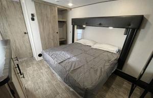 Arctic Wolf bunk room