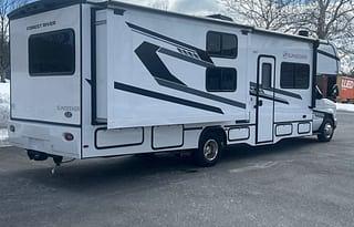 S17 -2027 Sunseeker 3250 Bunkhouse