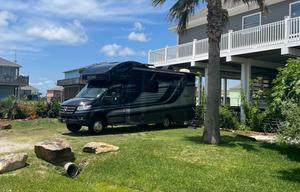 2020 Thor Motor Coach Delano Sprinter 24FB