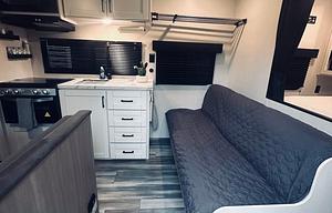 2026 Jayco Jay Flight Pet Friendly Camper Rental