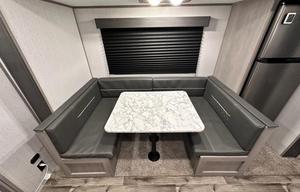 2022 Dutchmen Coleman Lantern - Sleeps 8