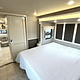 BEACON w/ King Bed, Res Kitchen 1.5 Baths & W/D