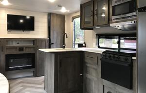 2021 Forest River RV Salem Cruise Lite 263BHXL RV rental photo 3
