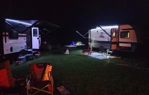 Family Camper Near Glacier  | 2024 Jayco SLX