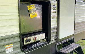 2022 KZ Sportsmen SE 261BHKSE RV rental photo 13
