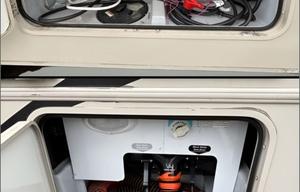 Class A Winnebago drives easy, sleeps 5