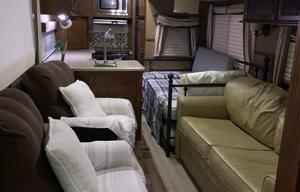 2015 Salem RV Trailer sleeps 7
