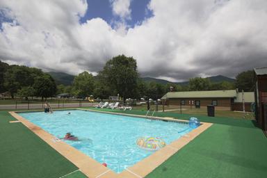 Hiawassee KOA Holiday