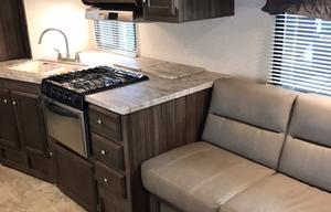 2018 Coachmen RV Apex Ultra-Lite 300LE