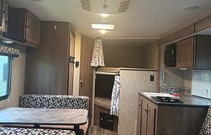 COZY 2017 KZ Spree Escape E250S