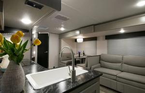 Tracer 260BHSLE - Compact Elegance!
