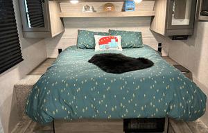 'Kitty' Keystone RV Outback Ultra Lite - ACO497