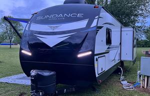 2022 Heartland Sundance Ultra Lite 293 RL
