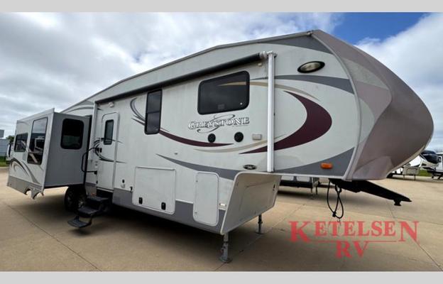 2012 Heartland Greystone 33QS