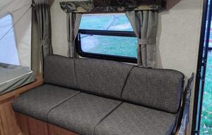 23' ROCKWOOD ROO SLEEPS 10 COMES FULLY STOCKED