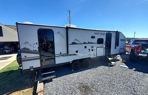 Beach house on wheels! Delivery only.