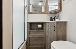 'Valerie' 2023 Winnebago Vista 29V
