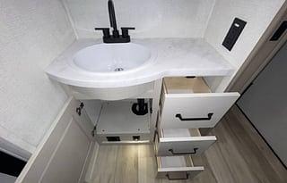 2025 Grand Design Reflection 100 Series 27BH RV rental photo 2