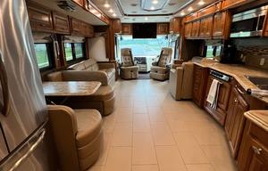 2014 Tiffin Phaeton 40QKH Bunkhouse
