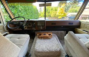 1984 Winnebago chieftain 23