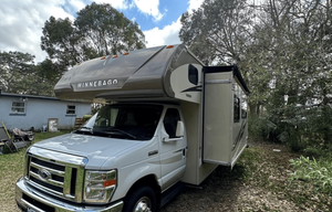 2017 Winnebago Minnie Winnie 31K