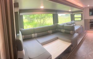 2023 Wildwood X-Lite 28VBXL RV rental photo 7