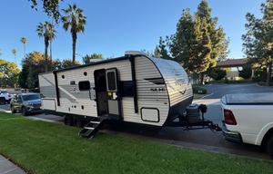 The Hendersons Jayco Jay Flight 261BHS