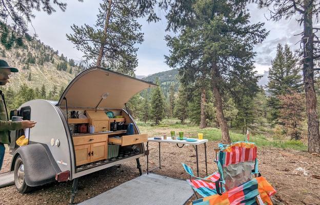 The Jackalope - Well-Stocked Teardrop Trailer